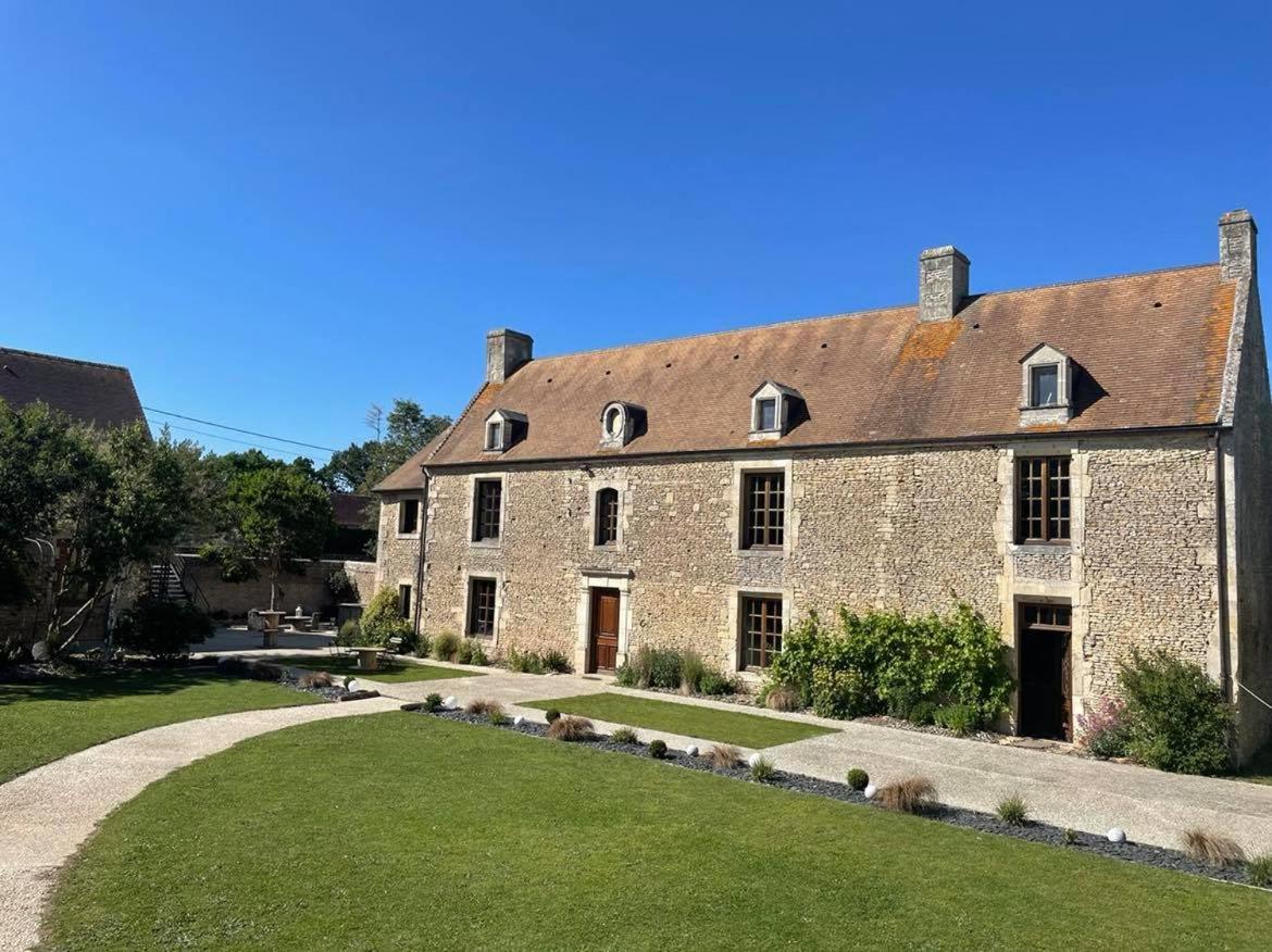 Gite L'Atelier Le Bu-sur-Rouvres Exteriör bild
